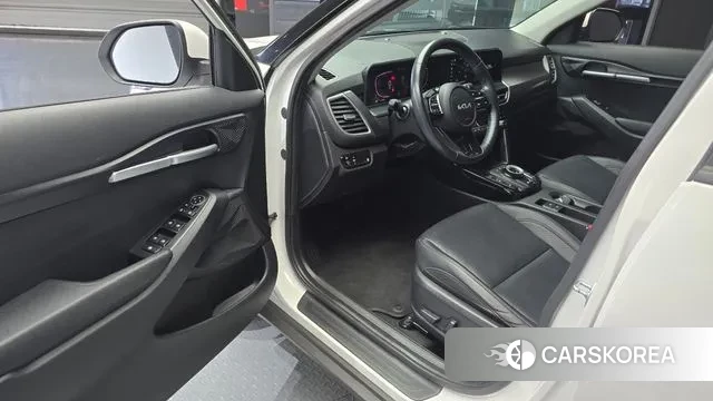 Kia The New Seltos 2023 Белый из Кореи, фото 2