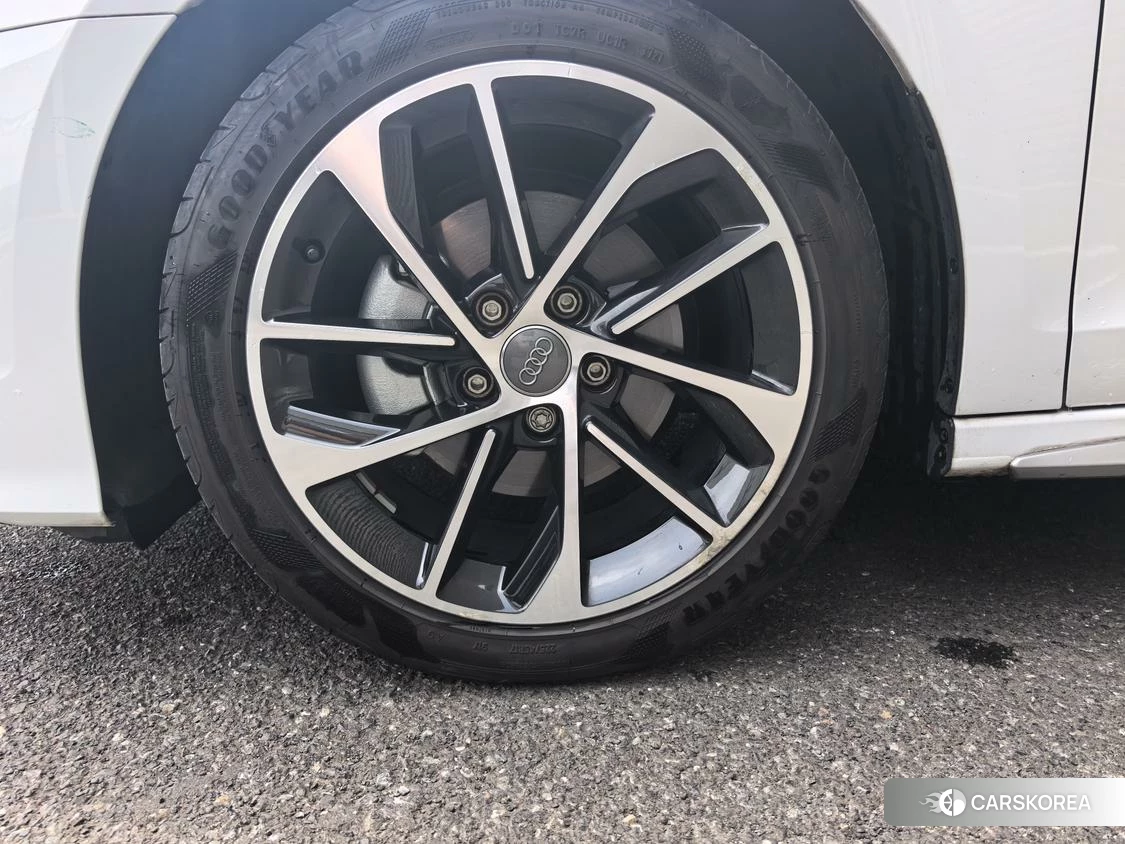 Audi A3 2021 Белый из Китая, фото 2