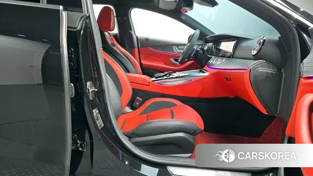 Mercedes-Benz AMG GT 2023 Черный из Кореи, фото 2