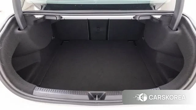 Mercedes-Benz A-Class W177 2024 Белый из Кореи, фото 2