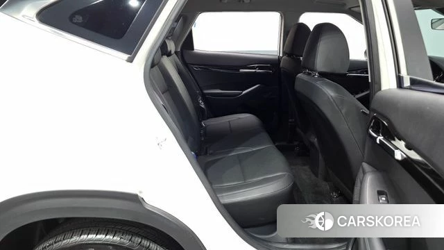 Kia Seltos 2021 Белый из Кореи, фото 2
