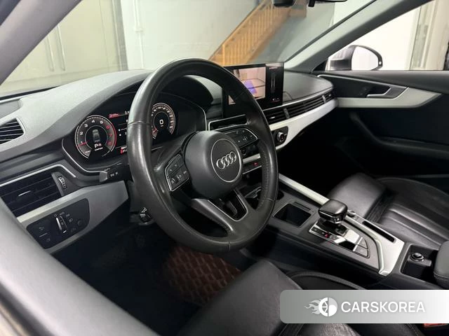 Audi A4L 2021 Темно-серый из Китая, фото 2