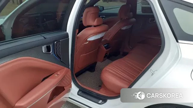 Kia The New K8 Hybrid 2025 Белый из Кореи, фото 2