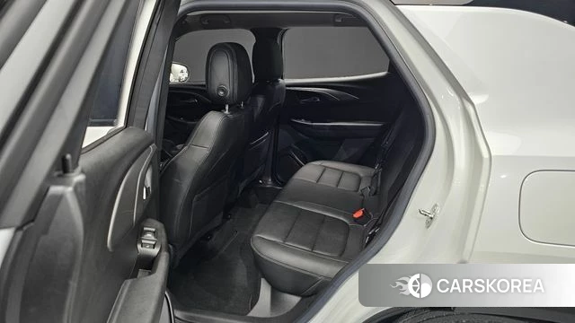 Chevrolet (GM Daewoo) Trailblazer 2021 Белый из Кореи, фото 2