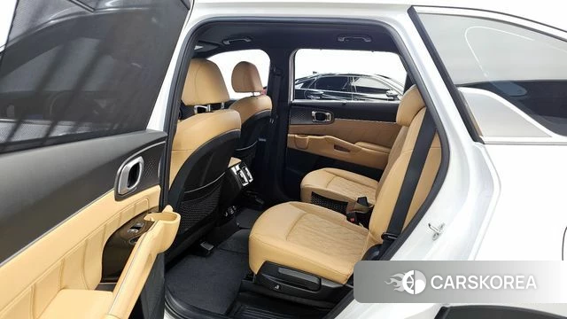 Kia Sorento 4th Generation 2023 Белый из Кореи, фото 2