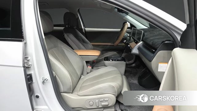 Hyundai Ionic 5 2024 Серебристо-серый из Кореи, фото 2