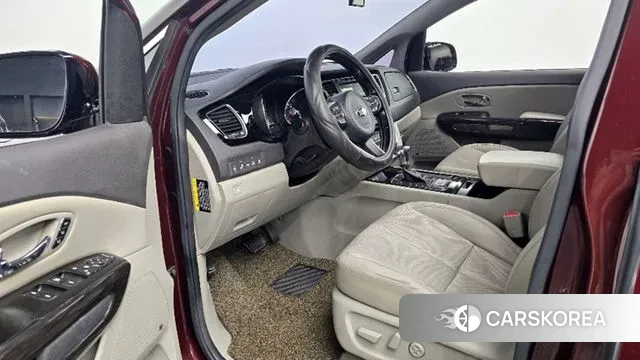 Kia All New Carnival 2018 Фиолетовый из Кореи, фото 2