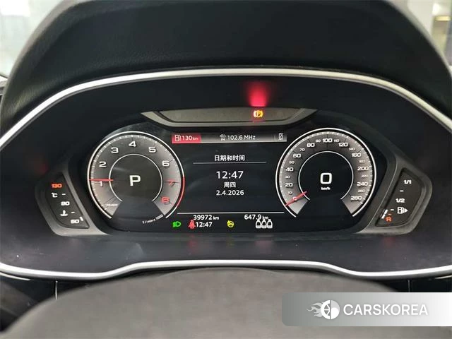 Audi Q3 Sportback 2023 Темно-серый из Китая, фото 2