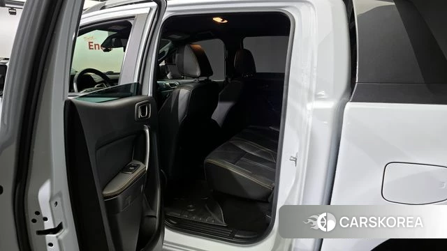 Ford Ranger 3rd Generation 2021 Белый из Кореи, фото 2