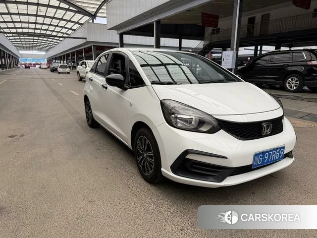 Honda Fit 2023 Белый из Китая, фото 2