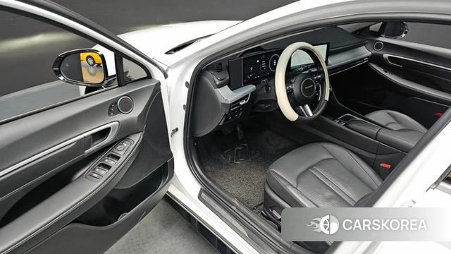 Hyundai Sonata D Edge (DN8) 2023 Белый из Кореи, фото 2