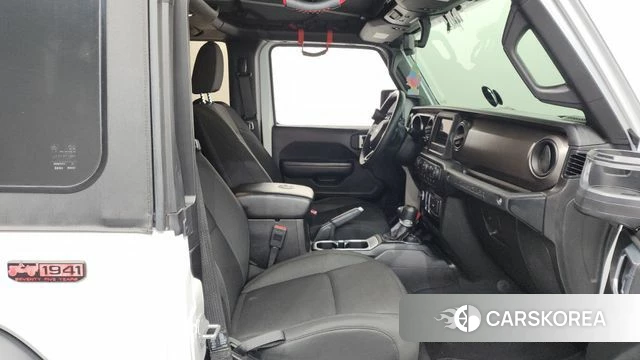 Jeep Wrangler (JL) 2019 Белый из Кореи, фото 2