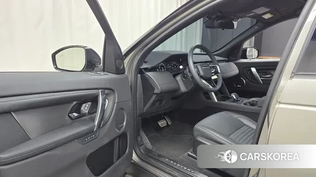 Land Rover Discovery Sports 2nd Generation 2025 Серый из Кореи, фото 2