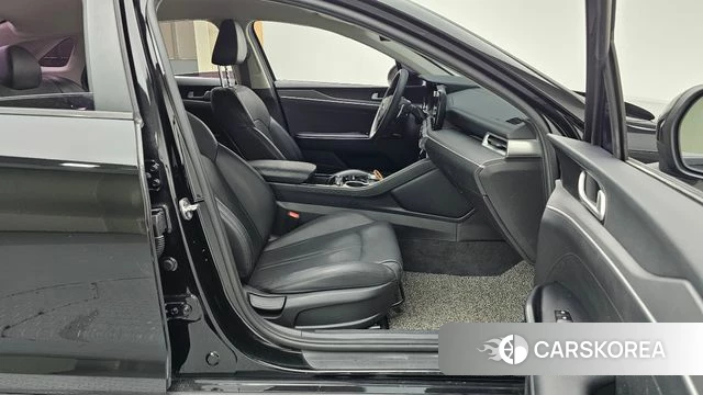 Kia K5 3rd generation 2020 Черный из Кореи, фото 2