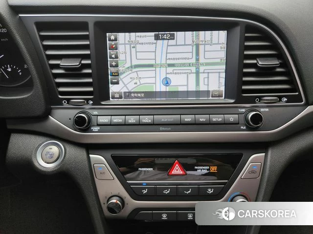 Hyundai Avante AD 2018 Белый из Кореи, фото 2
