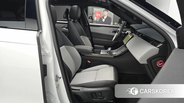 Land Rover Range Rover Velar 2024 Белый из Кореи, фото 2