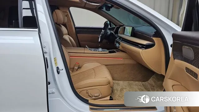 Genesis G90 (RS4) 2022 Белый из Кореи, фото 2