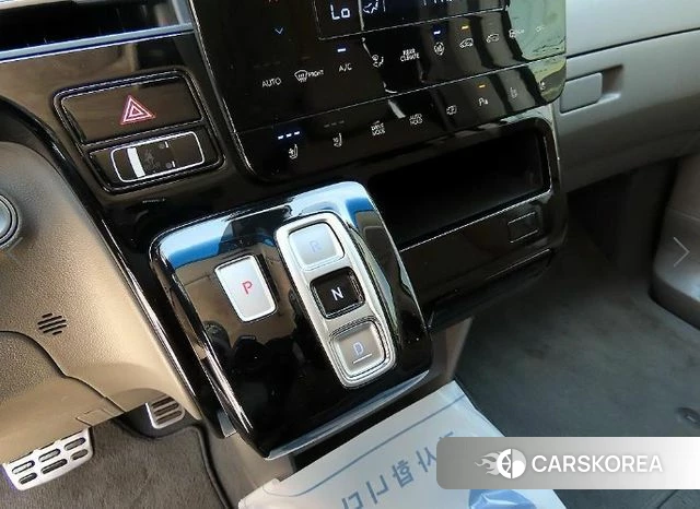 Hyundai Staria 2024 Белый из Кореи, фото 2