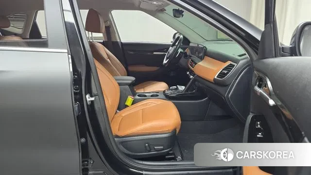 Kia The New Seltos 2024 Черный из Кореи, фото 2