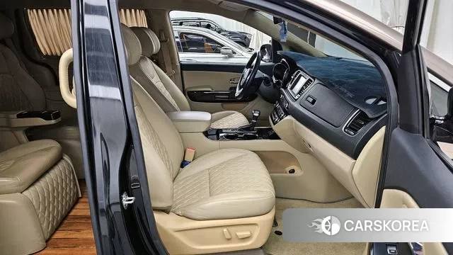 Kia The New Carnival 2020 Черный из Кореи, фото 2