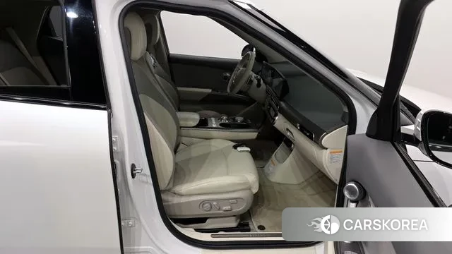 Genesis GV60 2022 Белый из Кореи, фото 2