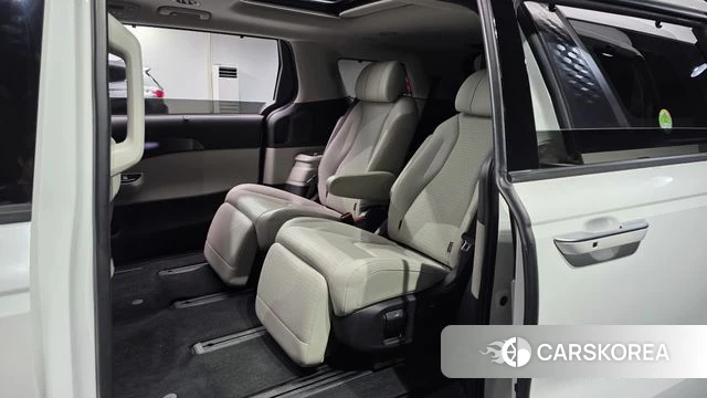 Kia Carnival 4th generation 2022 Белый из Кореи, фото 2