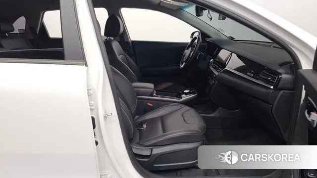 Kia Niro EV 2021 Белый из Кореи, фото 2