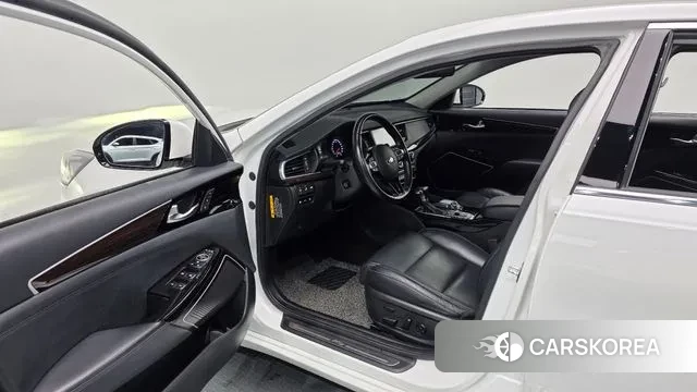 Kia Come New K7 2018 Белый из Кореи, фото 2