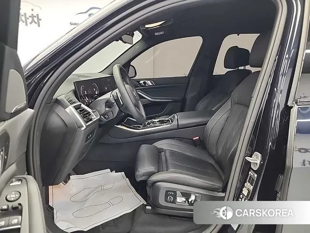 BMW X5 (G05) 2025 Черный из Кореи, фото 2