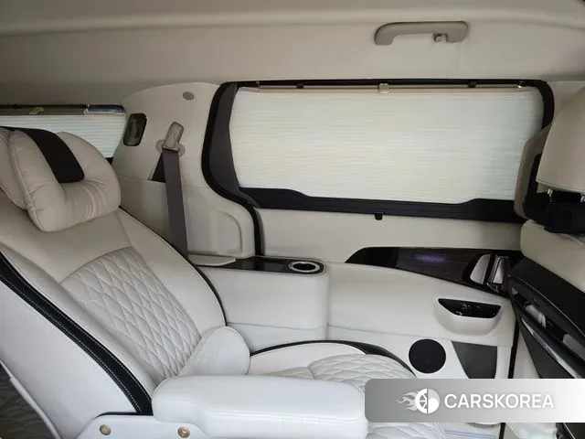 Kia Carnival 4th generation 2022 Черный из Кореи, фото 2