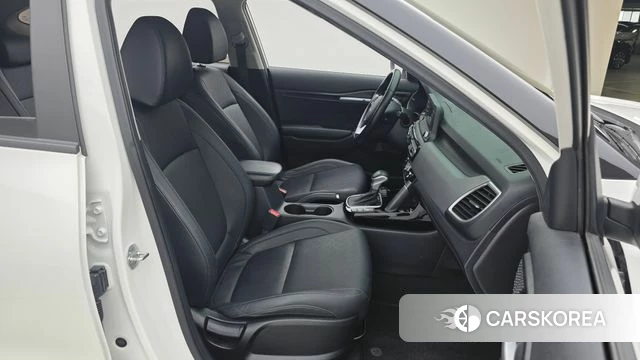 Kia Seltos 2022 Белый из Кореи, фото 2