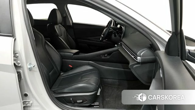 Hyundai The New Avante (CN7) 2024 Серый из Кореи, фото 2