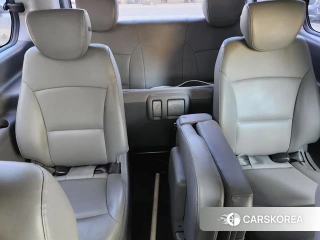Hyundai The New Grand Starex 2019 Серебряный из Кореи, фото 2