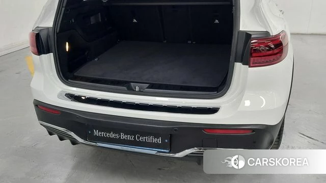 Mercedes-Benz EQB X243 2025 Белый из Кореи, фото 2
