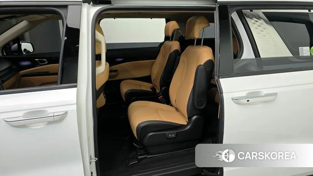 Kia Carnival 4th generation 2022 Белый из Кореи, фото 2