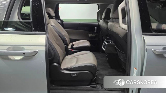 Kia The New Carnival 4th Generation 2024 Серебряный из Кореи, фото 2