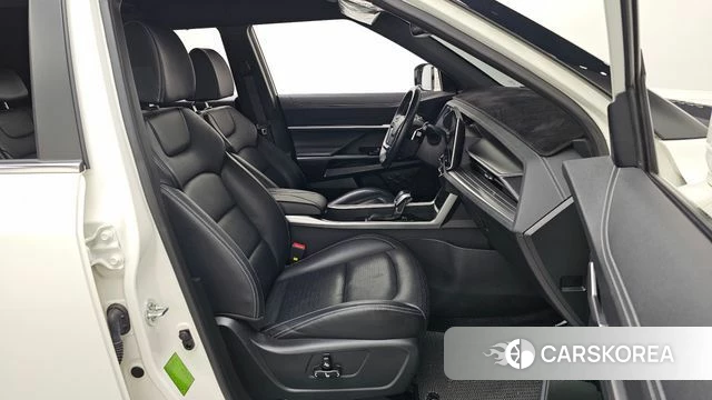 Ssangyong Torres 2023 Белый из Кореи, фото 2