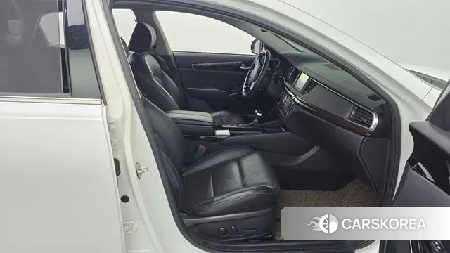 Kia Come New K7 2018 Белый из Кореи, фото 2