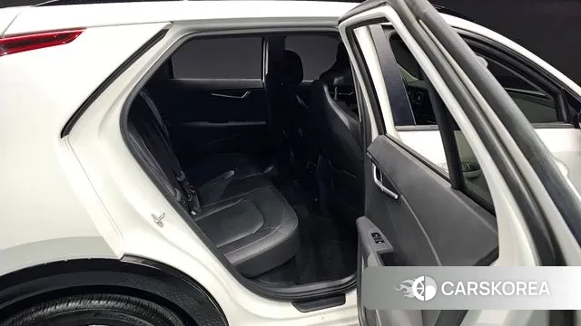 Kia Di Ol Nu Niro 2022 Белый из Кореи, фото 2