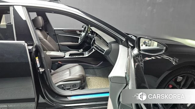 Audi A7 (4K) 2021 Черный из Кореи, фото 2