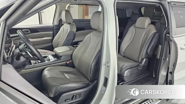 Kia The New Carnival 4th Generation 2024 Серый из Кореи, фото 2