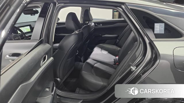 Kia K5 3rd generation 2023 Серый из Кореи, фото 2