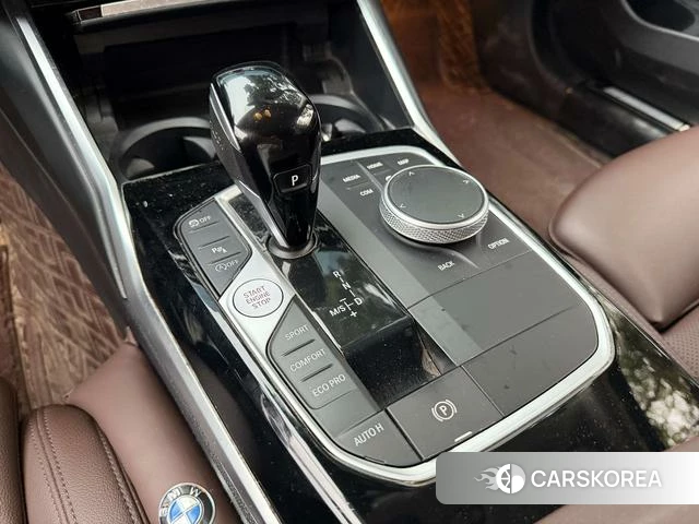 BMW 3 series 2021 Белый из Китая, фото 2