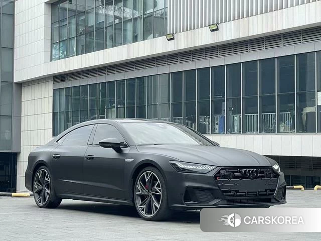 Audi A7L 2023 Черный из Китая, фото 2