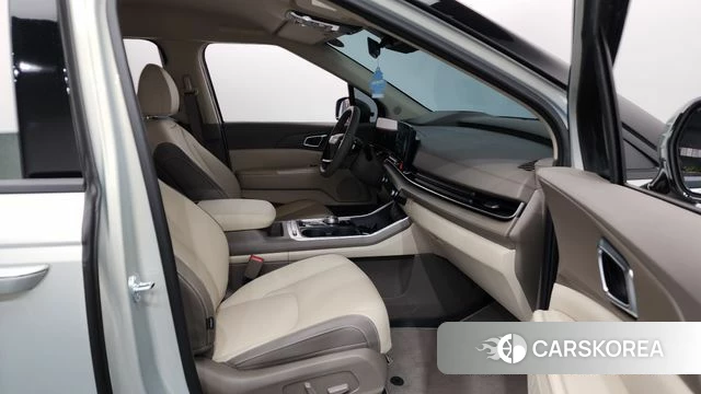 Kia The New Carnival 4th Generation 2025 Серебристо-серый из Кореи, фото 2