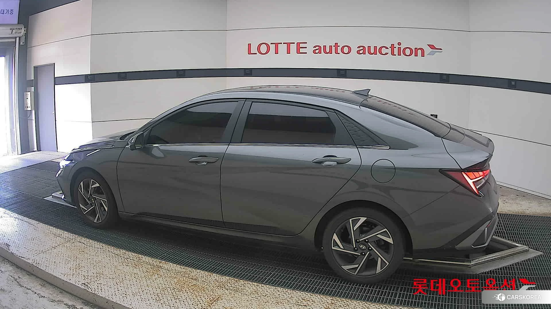 Hyundai Avante 2024 Amazon Grey Metallic из Кореи, фото 2