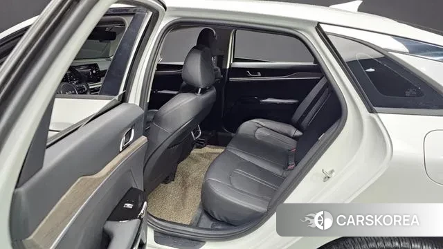 Kia K5 3rd generation 2022 Белый из Кореи, фото 2