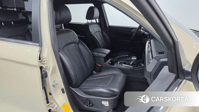 Ssangyong The New Rexton Sports Cannes 2023 Жемчужный цвет из Кореи, фото 2