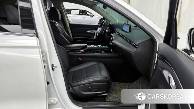 Genesis GV70 2021 Белый из Кореи, фото 2