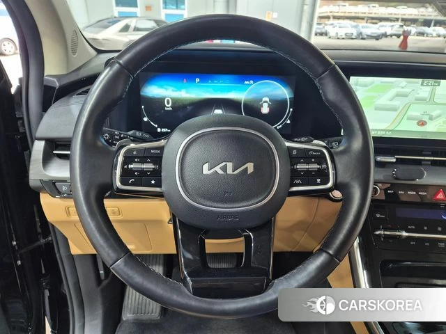 Kia Carnival 4th generation 2023 Черный из Кореи, фото 2
